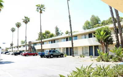 Valli Hi Motel