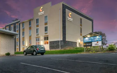 Comfort Inn & Suites Harrisburg - Hershey West