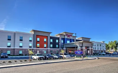 Hampton Inn Fresno Airport