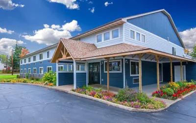 Northwoods Inn & Suites