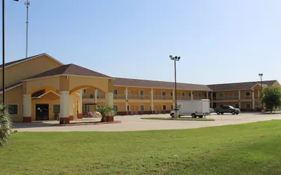 Horizon Inn & Suites - Pearsall