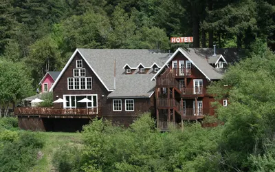 Highland Dell Lodge