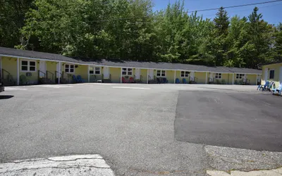 Robbins Motel