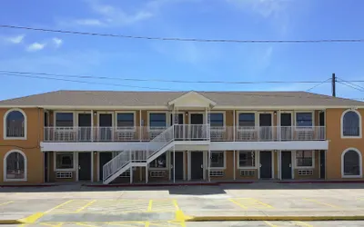 Hwy 59 Motel Laredo Medical Center