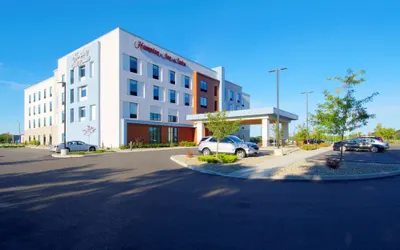 Hampton Inn & Suites Portland West