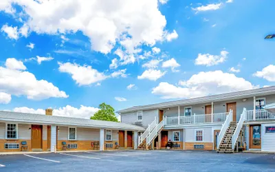 Dutch Motel By OYO Near Hershey Park