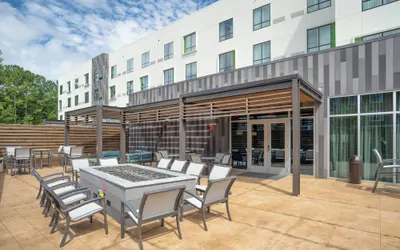 Courtyard by Marriott Charleston-North Charleston