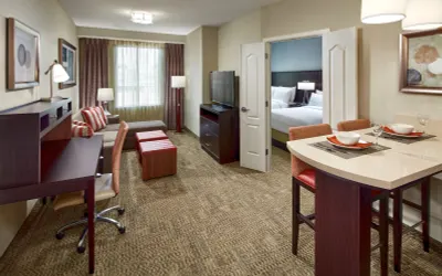 1 Bdrm Suite 2 Bed Other Nonsmoking