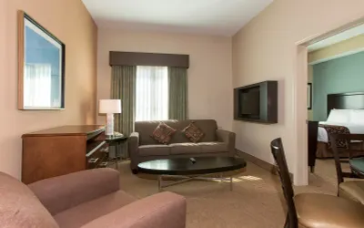 1 Bedroom Suite - 2 Queen beds