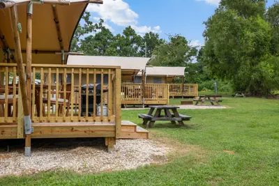 Photo 4 - Lakeside Escape | Glamping Retreat at Lake Livingston