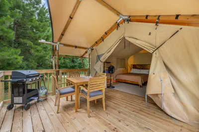 Photo 5 - Glamping Escape on Lake Livingston