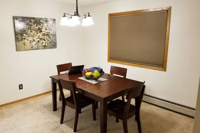Photo 4 - Tomar Park Apt w/ Porch KP101APT2