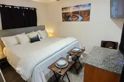 Photo 3 - 70A Studio w/Kitchenette near Grand Canyon South Rim Sleeps 4