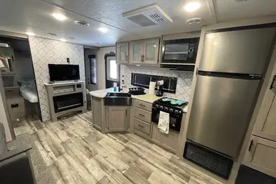 Photo 3 - RV by the Sea