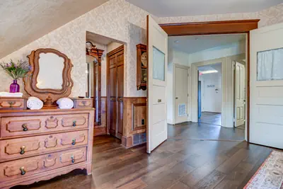 Photo 3 - The Bressmer | Capitol Suite | 3rd Floor
