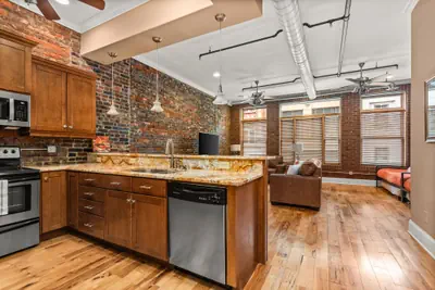 Photo 4 - The Johnny Cash- Lofts at Noel Court, Downtown