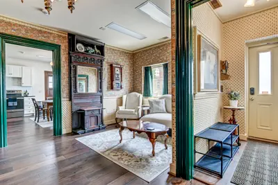 Photo 4 - The Bressmer | The Carriage House