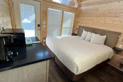 Photo 3 - 63B Cozy Home near Grand Canyon South Rim King Bed Sleeps 2