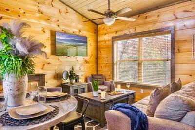 Photo 2 - MistyOak Cabin TN Smoky Mountains