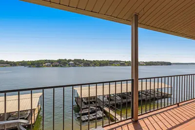 Photo 4 - Lake Escape: Boat Slip, Pool, Lake Views