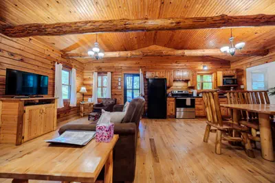 Photo 5 - Pine Grove Cabin