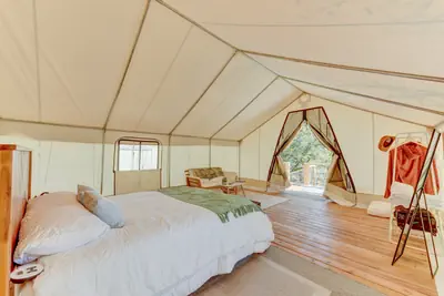 Photo 3 - Twin Falls - Escape Tent