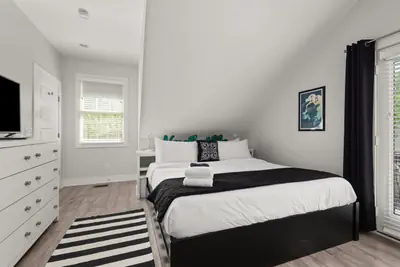 Photo 3 - East Nashville Hideaway