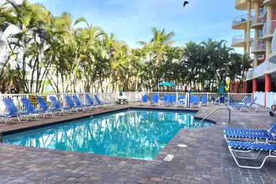 Photo 4 - Coastal Serenity - Relaxing Beach Retreat