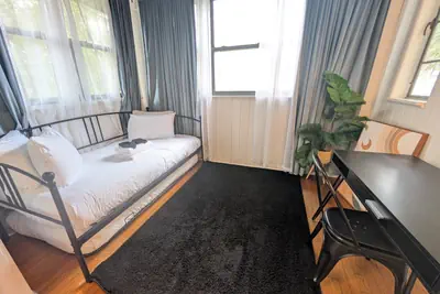 Photo 2 - The Flagler Flat | 2BR Walkable San Marco