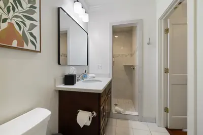 Photo 5 - The Shorty Guest House