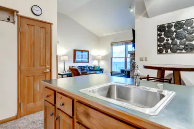 Photo 5 - Premier 1Br Black Bear 8078 ~Walk to Slopes