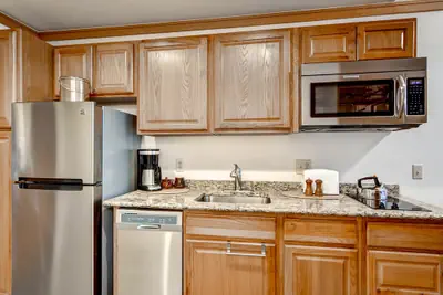 Photo 3 - Walk to slopes! Value Studio Condo