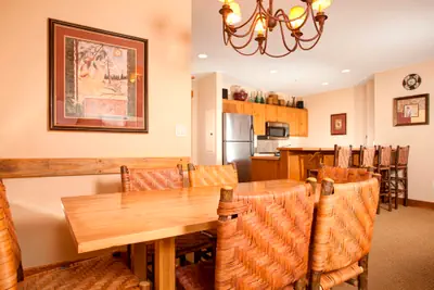 Photo 4 - 2Br Condo @ Springs 8848~Walk to slopes