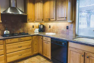 Photo 5 - Spacious Summer Getaway  4Br 4.5Ba Mountain Home