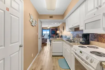 Photo 4 - Ocean House 1805