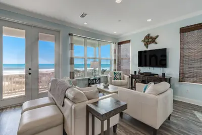 Photo 2 - Magnificent Modern Beach House with Ocean View from All Rooms