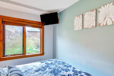 Photo 4 - 1Br Value Condo~Walk to the slopes~Great views