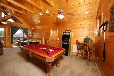 Photo 4 - Spacious Mountain Lodge with Deluxe Amenities