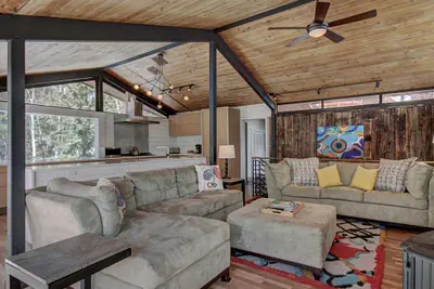 Photo 2 - Elk Horn Cabin
