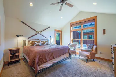 Photo 2 - 202 Mill Creek (70 River Run Road)