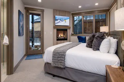 Photo 2 - 920 Modern Mountain Escape in the Heart of Park City