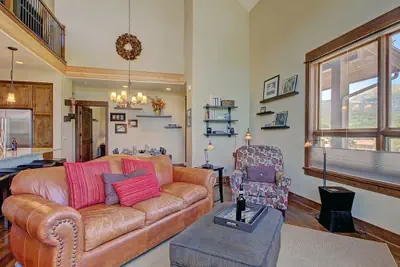 Photo 5 - B201 WaterTower Place 3BR 3BA