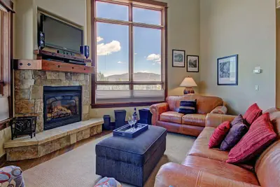 Photo 3 - B201 WaterTower Place 3BR 3BA