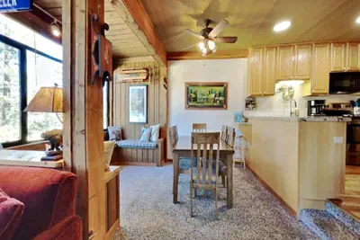 Photo 5 - Nicely Remodeled 2 Bedroom Condo in Mammoth! Easy access to 3 Hot Tubs &  Pool! (Unit 572 at 1849)