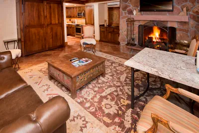 Photo 4 - Relaxing 1 Bedroom Condo with Premium Amenities Save 20% on 7+ Nights!