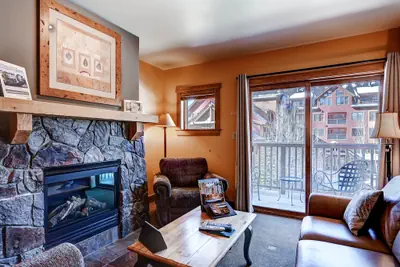 Photo 3 - Large 2Br Condo @ Red Hawk 2272~Walk to slopes