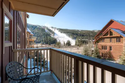 Photo 2 - Large 2Br Condo @ Red Hawk 2272~Walk to slopes