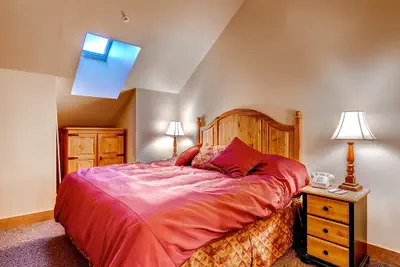 Photo 3 - 1Br Condo @ Red Hawk 2291~Walk to Gondola~Kids Ski Free!