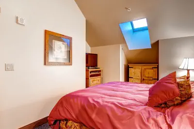 Photo 4 - 1Br Condo @ Red Hawk 2291~Walk to Gondola~Kids Ski Free!