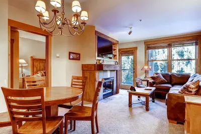 Photo 2 - 2Br Springs 8831 Condo~Short Walk to Gondola